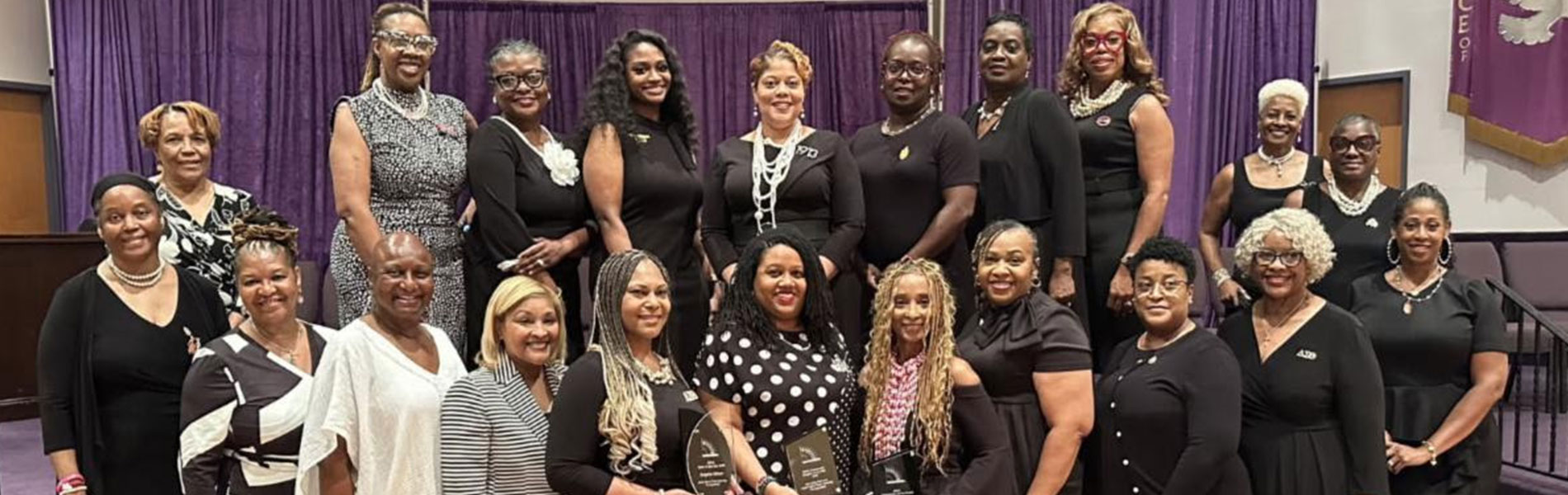 Zoom image of members on conference call